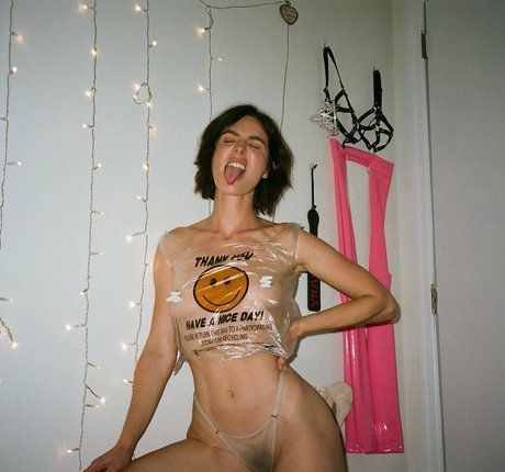 Lauren Bonner Profile pic