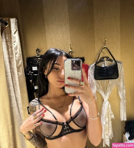 Notyns onlyfans model