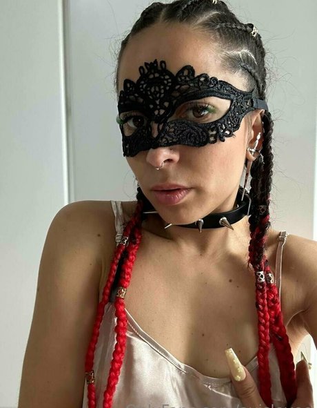 avislovee leak onlyfans porn