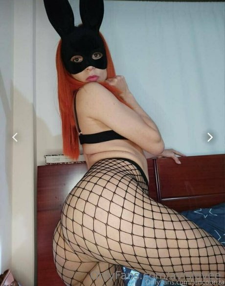 avislovee onlyfans pic