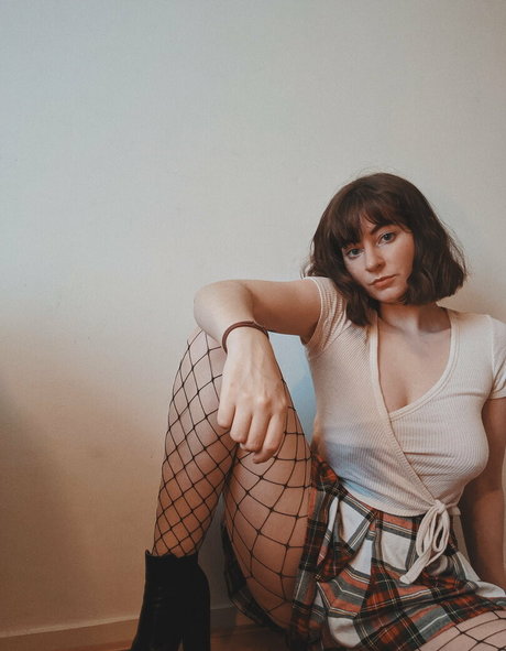 softnspooky onlyfans model photos