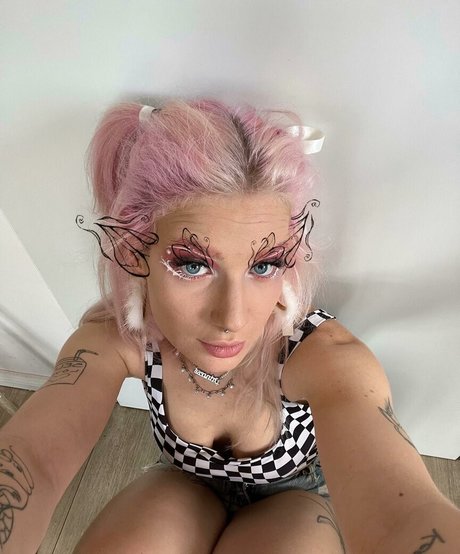pinkarosalina porn onlyfans leaks