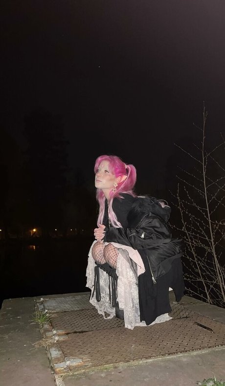 pinkarosalina onlyfans leak ass