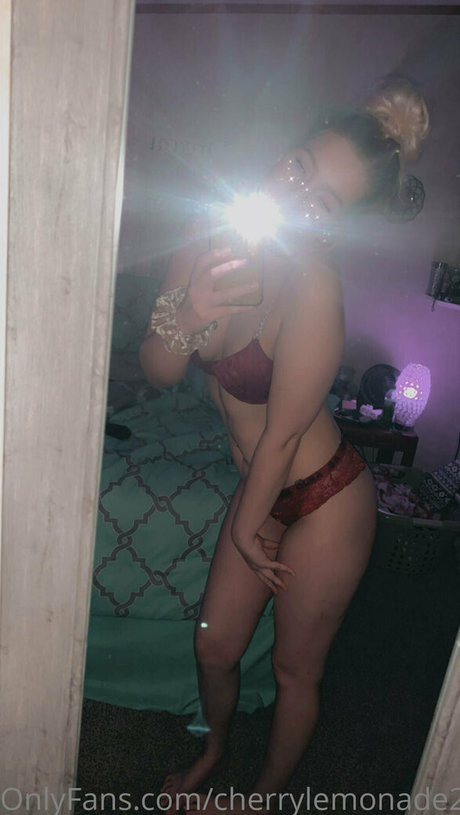 cherrylemonade22 onlyfans nude