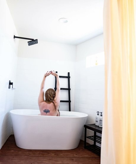 Nena May nude leaked onlyfans