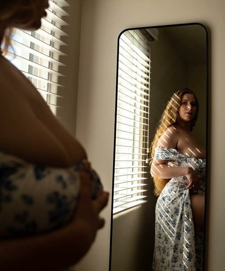 Nena May ass onlyfans