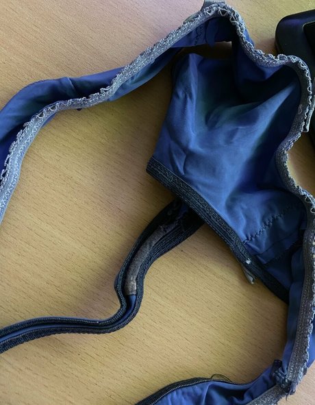 kayleighcrossdresser onlyfans desnuda