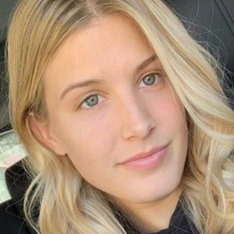 Genie Bouchard free onlyfans