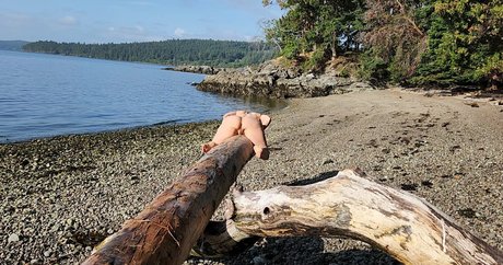 Athena Demos hot onlyfans