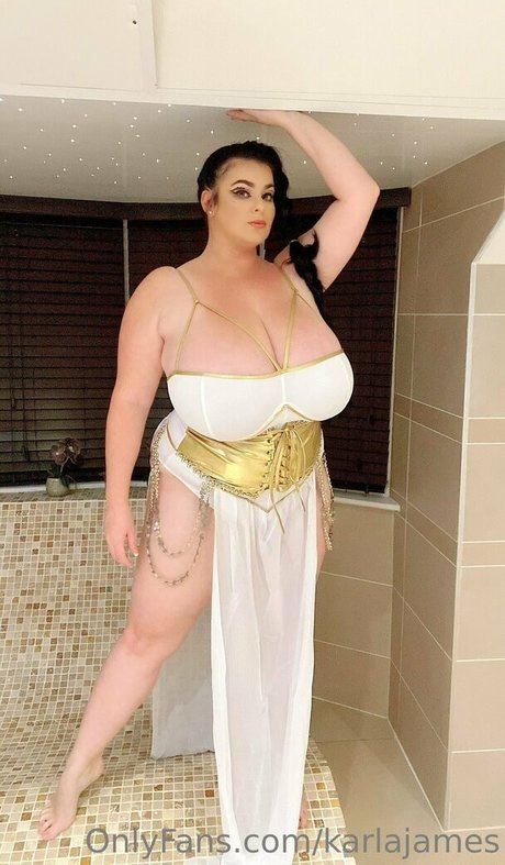 karlajames onlyfans topless