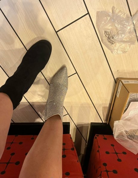 kitmercerxo onlyfans nudes