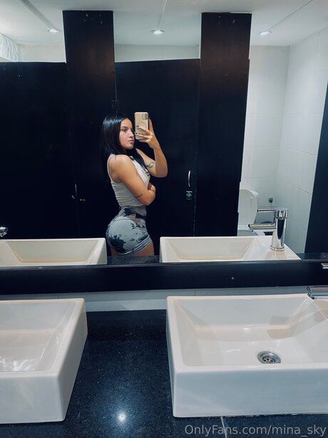 Mina Sky new onlyfans