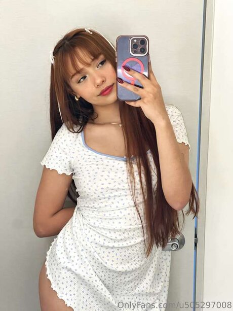 Laurarosales onlyfans public photos