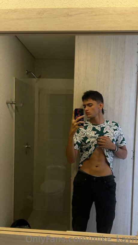 Mike Kayn leaked onlyfans pictures