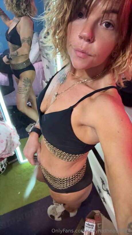 Sexyredhead0984 is on onlyfans
