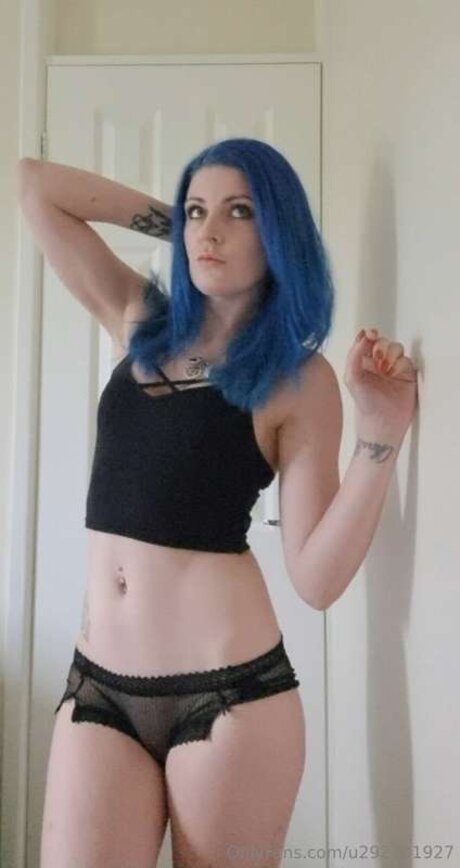 U292301927 onlyfans naked porn