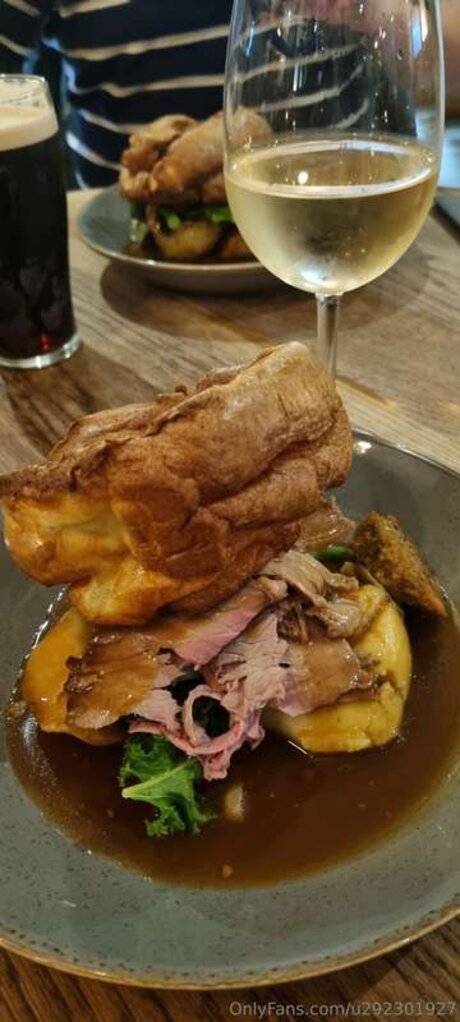 U292301927 only fans photos