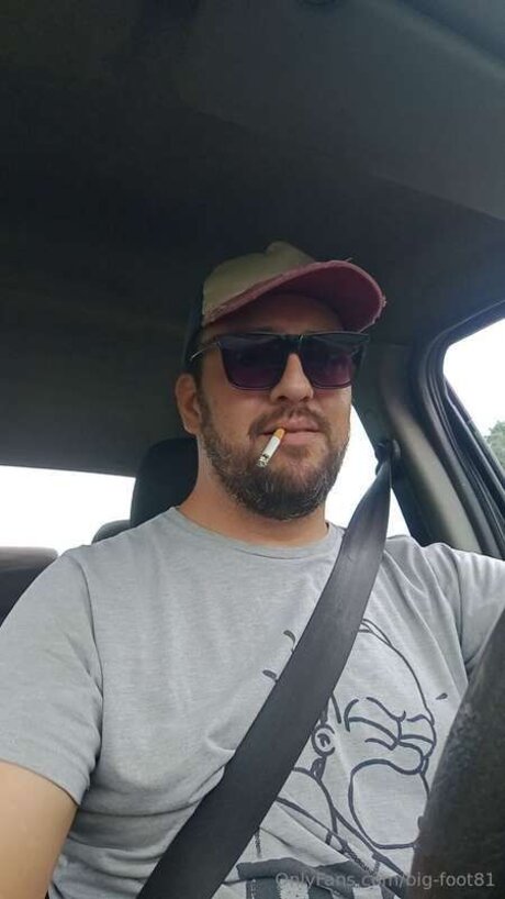 Big Foot81 free onlyfans