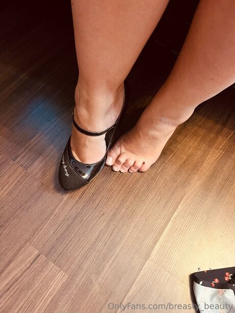 Breasty Beauty desnuda onlyfans