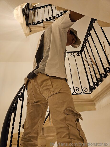 Brandonstonexl leaked onlyfans