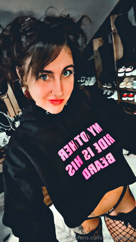 Shaunaleaaa onlyfans content type