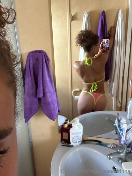 Saraaandoriinhaa onlyfans model images