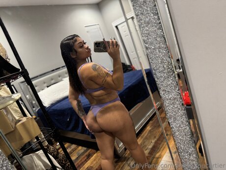 Ohhsoyoucartier onlyfans nudes leaks