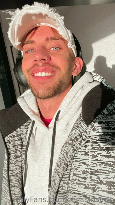 Chrissinsfree onlyfans creator