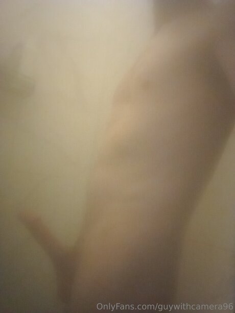 Guywithcamera96 only fans nude leaks