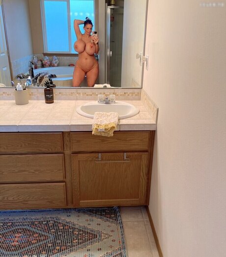 Brittany Elizabeth Welsh leaked onlyfans pictures