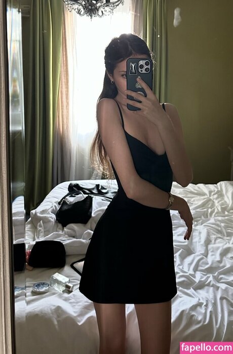 nesegodnyai onlyfans nude