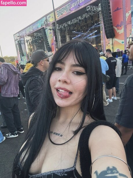 Ingride Quintiliano onlyfans nude leaked