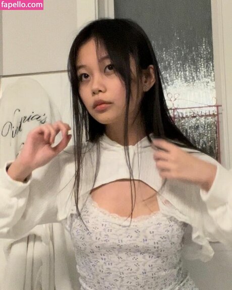 iloveukitty_ onlyfans exposed