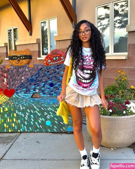 Chibichaz naked on onlyfans