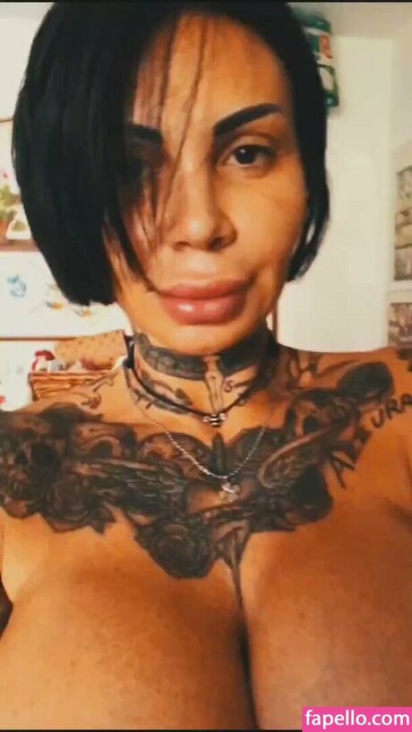 Azzurra Merlo onlyfans