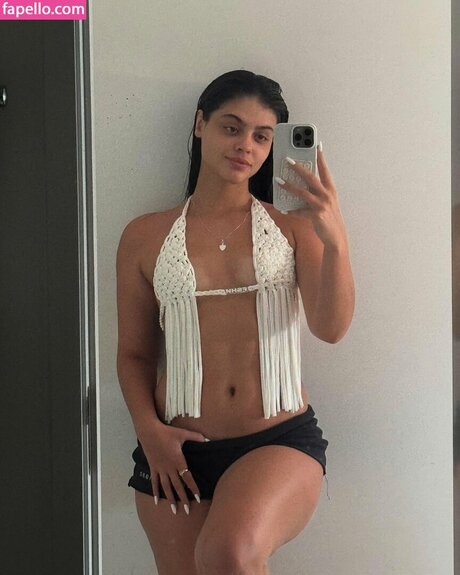 Menina Veneno onlyfans xxx