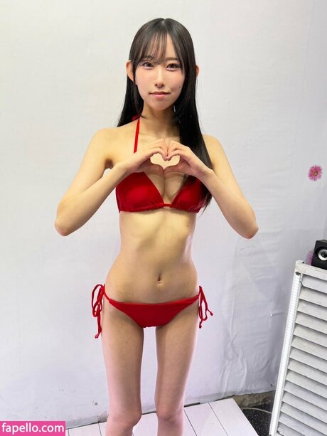 Ririka Tsukishiro onlyfans pics