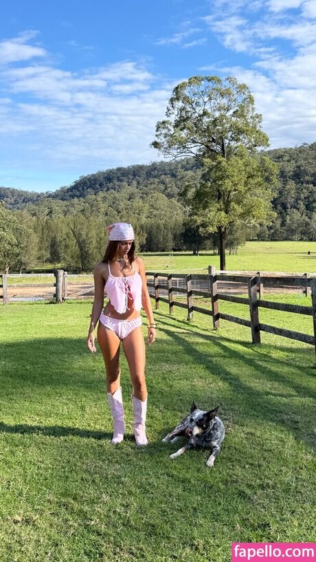 Chloe Campbell nudes onlyfans leaks