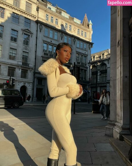 Jordanne Deveaux Profile pic