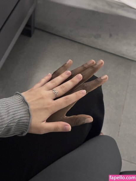 Blue Mooncat onlyfans tits