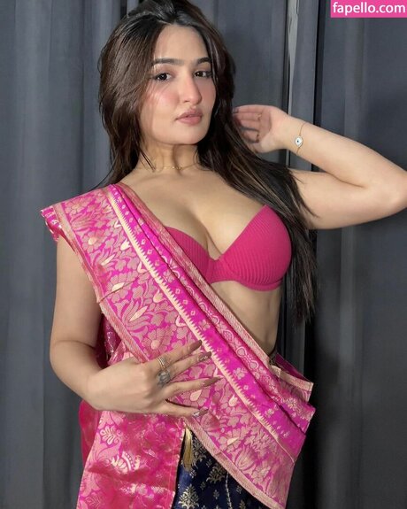 Sassy Poonam onlyfans porn leaks