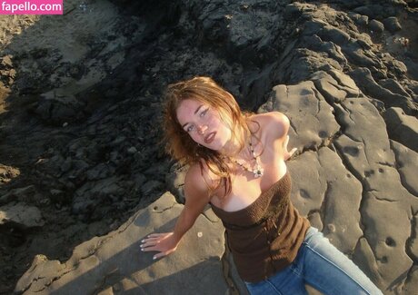 Kiera Nusbaum onlyfans nude pictures