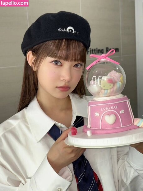 Hong Eunchae_ nudes onlyfans leak