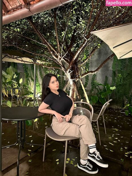 Indonesian Girls_ leaked onlyfans nude