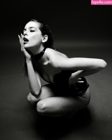 Xenaex onlyfans desnuda