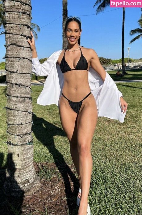 Savannah Pesante is on onlyfans