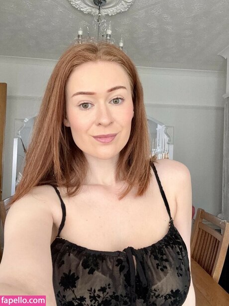 Lunaknight88 onlyfans leams