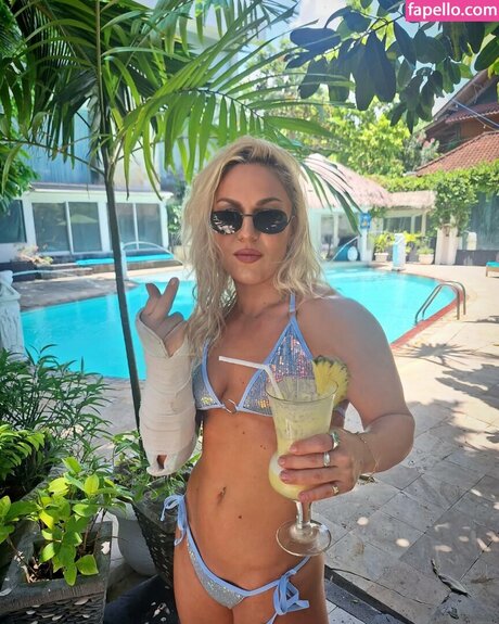 Thekla Kaischauri leaked onlyfans.