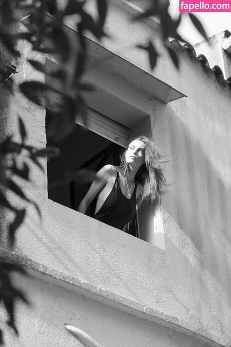 Charleen Weiss tits onlyfans