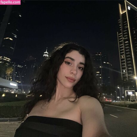 ayaattt nude only fans leaks